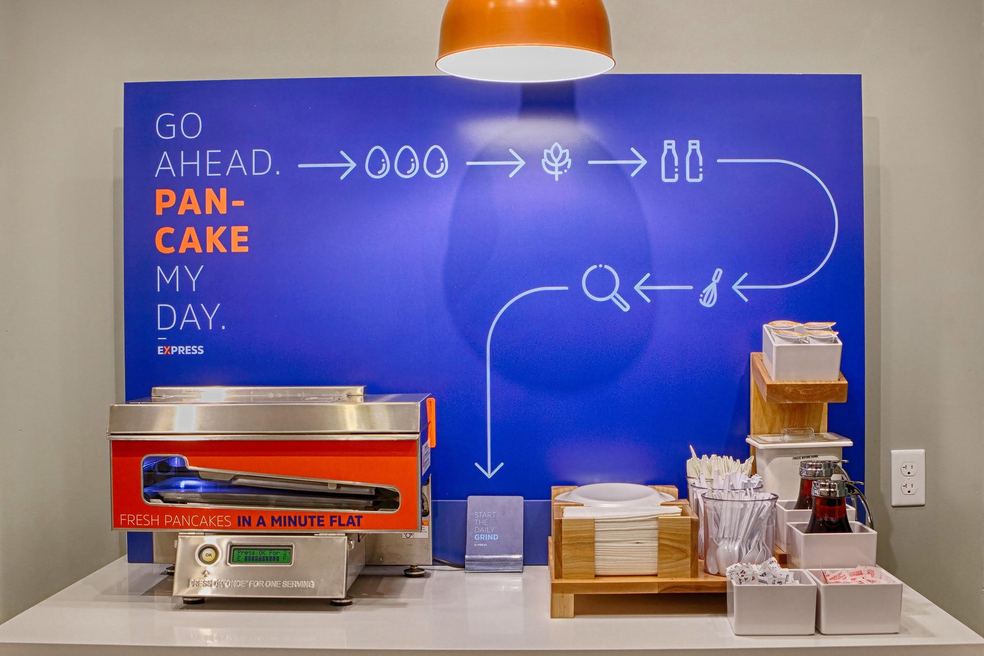 Holiday Inn Express Hotel & Suites Seaside Convention Center By Ihg Eksteriør bilde