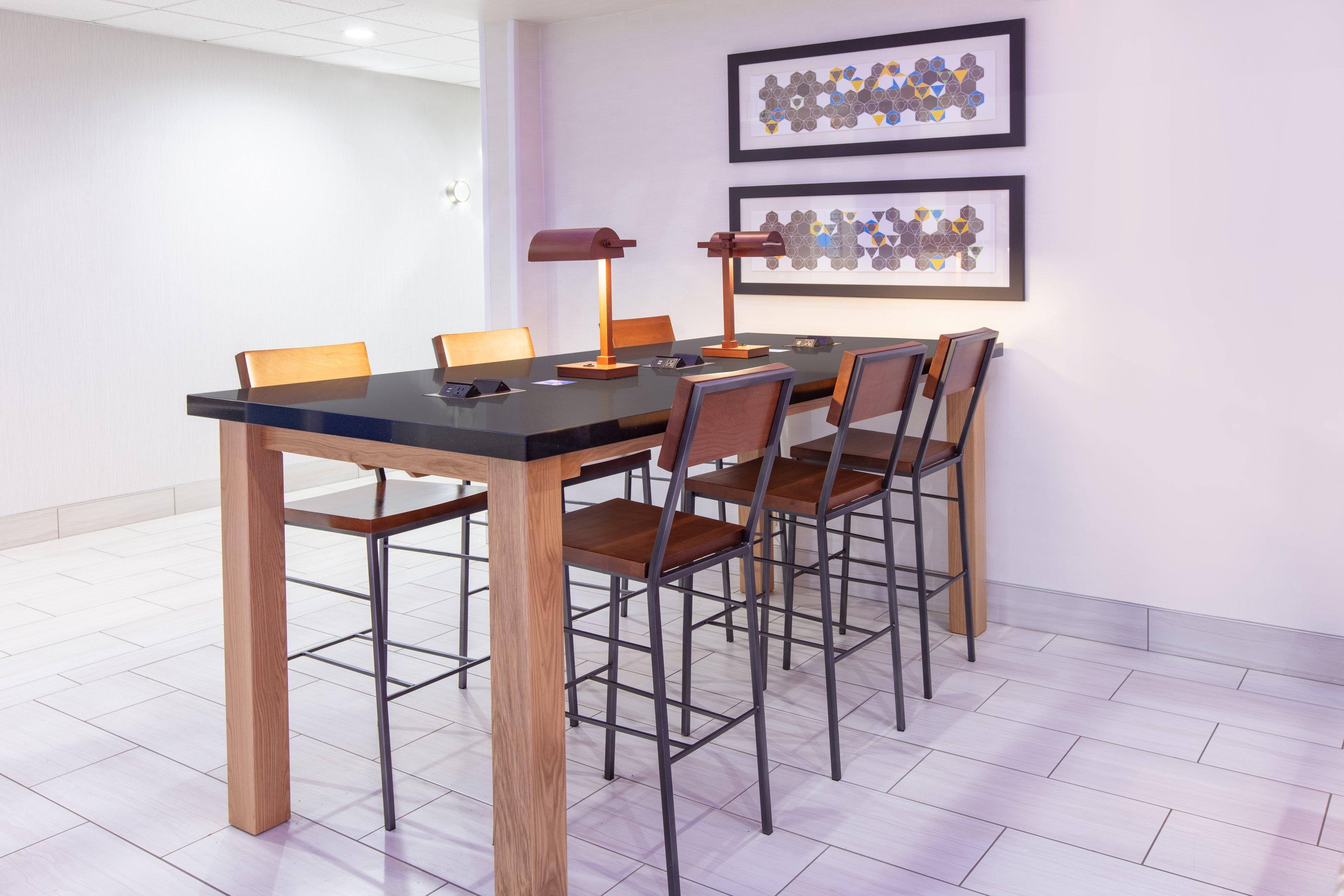 Holiday Inn Express Hotel & Suites Seaside Convention Center By Ihg Eksteriør bilde