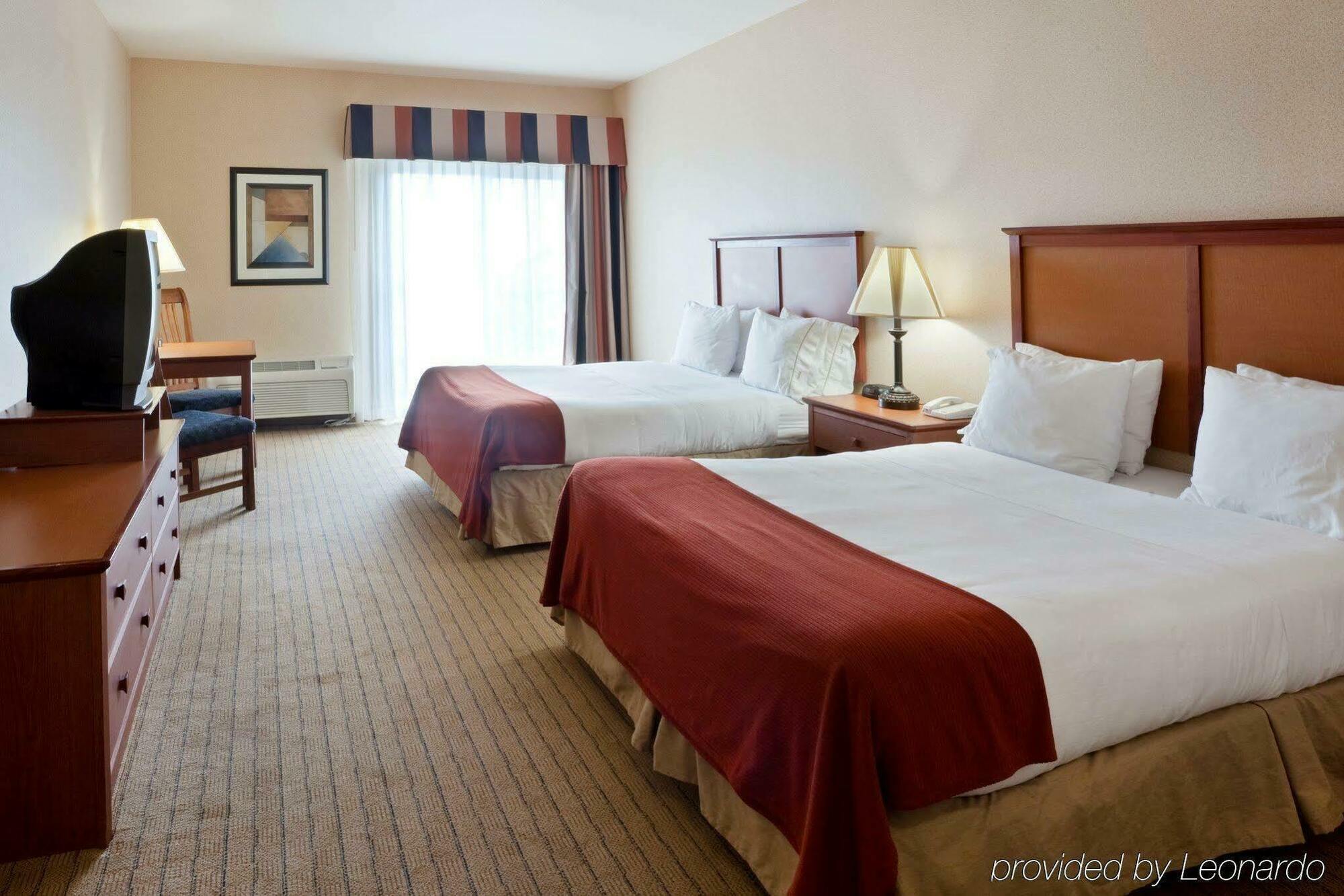 Holiday Inn Express Hotel & Suites Seaside Convention Center By Ihg Eksteriør bilde